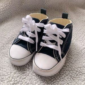 Converse crib shoes